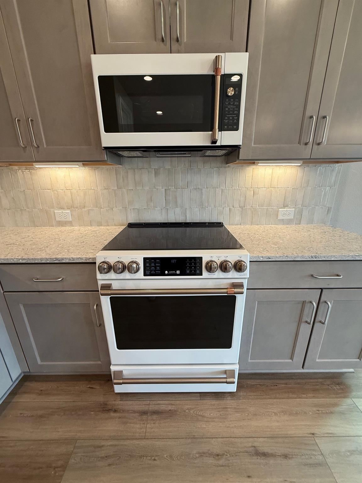 Bathroom at 107  Preston Trl - 3 bed 2 bath home