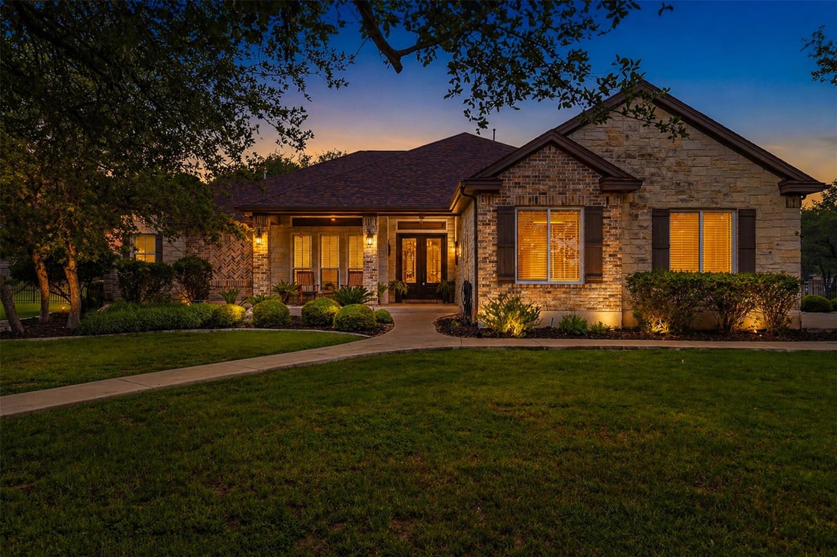 107 W Majestic Oak LN - front exterior - Luxury home in Woodland Park Ph 1, Georgetown, TX