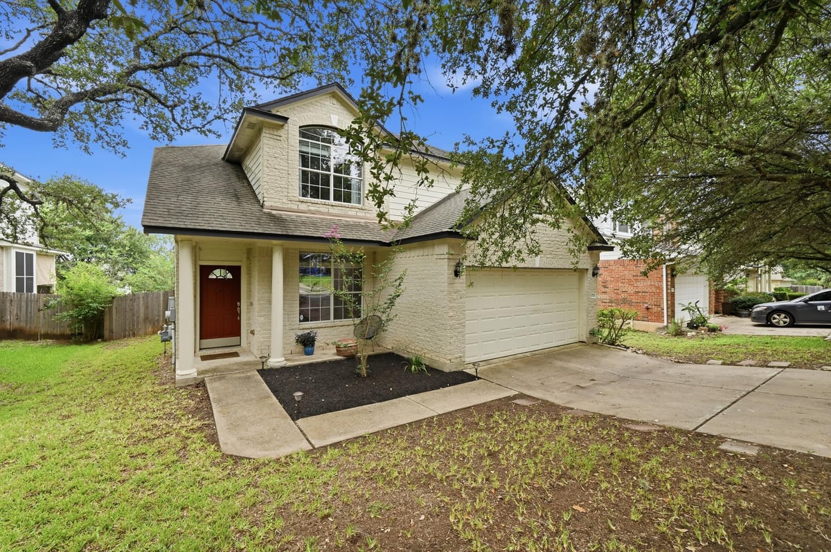 View 10701 Beard Ave in Bauerle Ranch 10701 Beard Ave - front exterior - Luxury home in Bauerle Ranch, Austin, TX