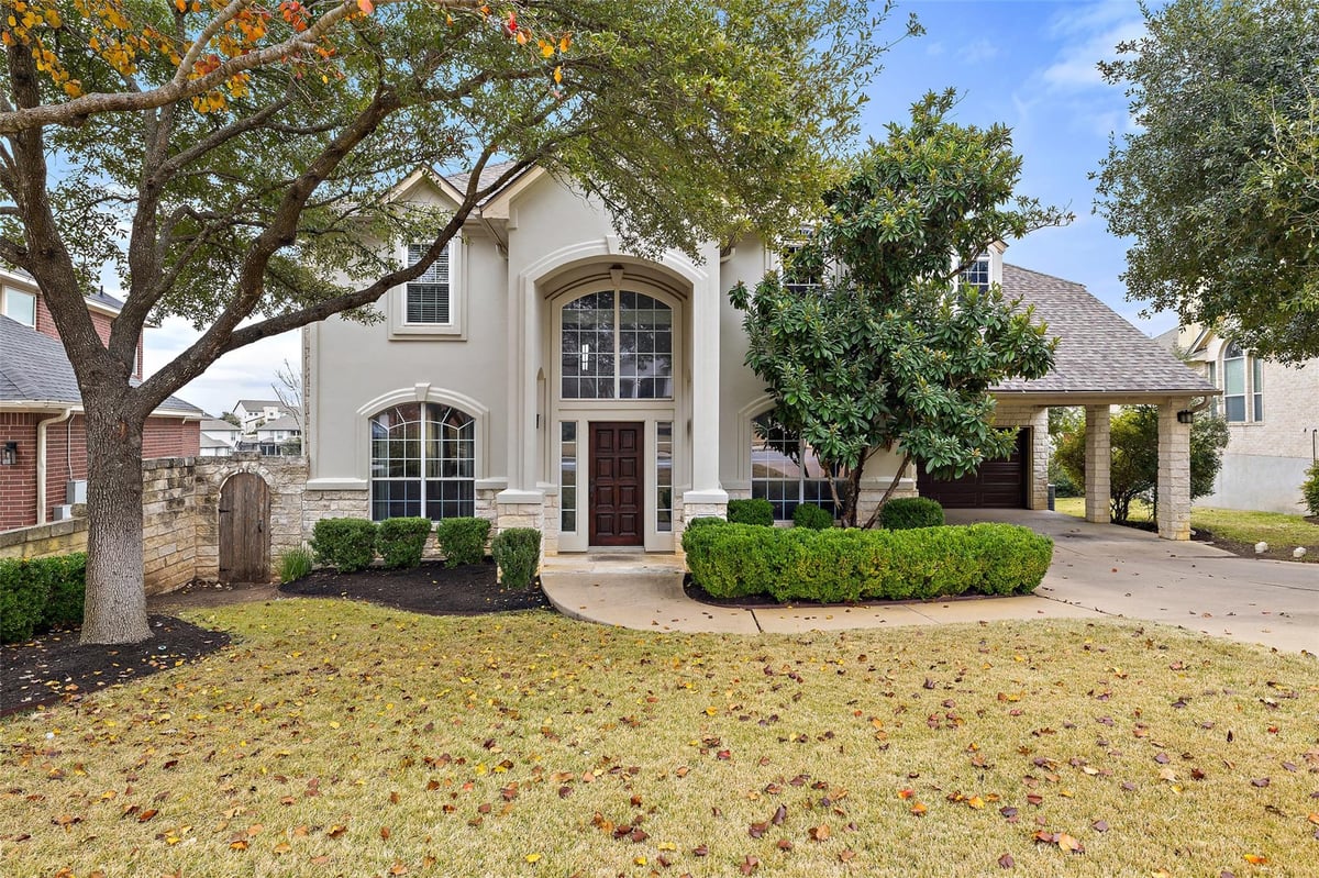 View 10709 Pointe View DR in Lake Pointe Sec 06 10709 Pointe View DR - front exterior - Luxury home in Lake Pointe Sec 06, Austin, TX