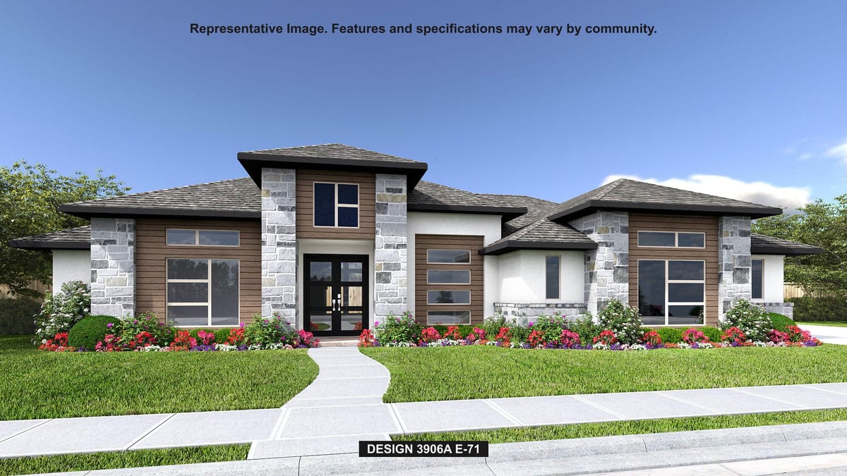 1071 Conastoga Ct - front exterior - Luxury home in Creek Of Driftwood, Driftwood, TX