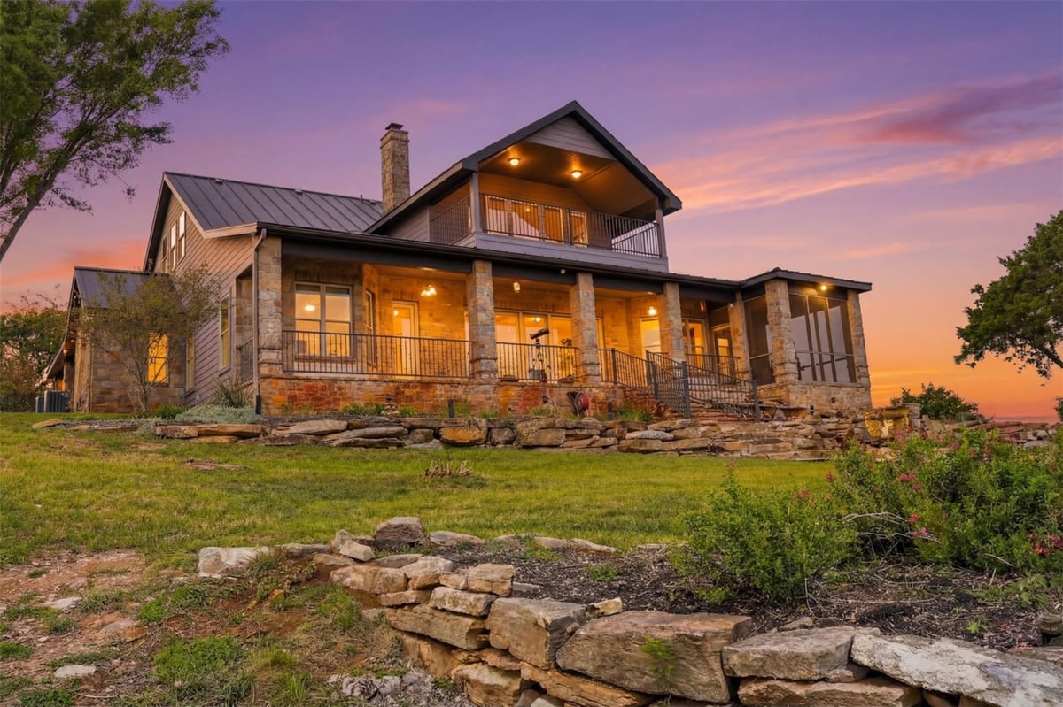 Living area - 1071 Escalar Dr Living area at 1071 Escalar Dr - 4 bed 4 bath home
