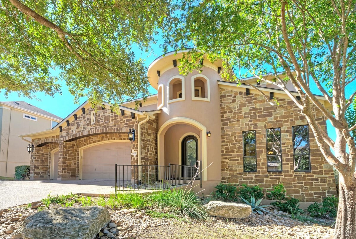 View 10717 Gaillardia DR in Senna Hills Sec 08 10717 Gaillardia DR - property photo 1 - Luxury home in Senna Hills Sec 08, Austin, TX