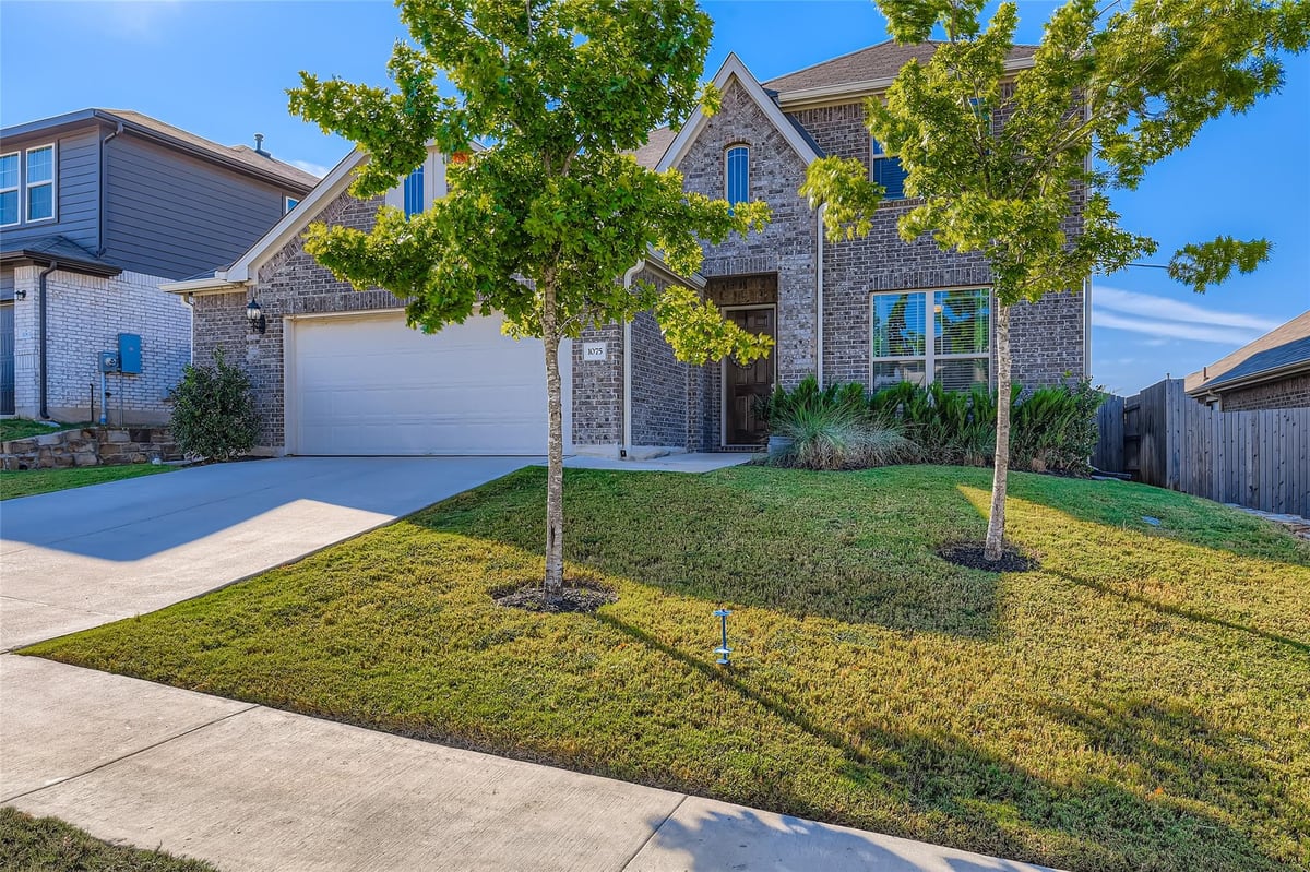 View 1075 Cherrystone Loop in Sunfield Ph Three Sec Five B 1075 Cherrystone Loop - property photo 1 - Luxury home in Sunfield Ph Three Sec Five B, Buda, TX
