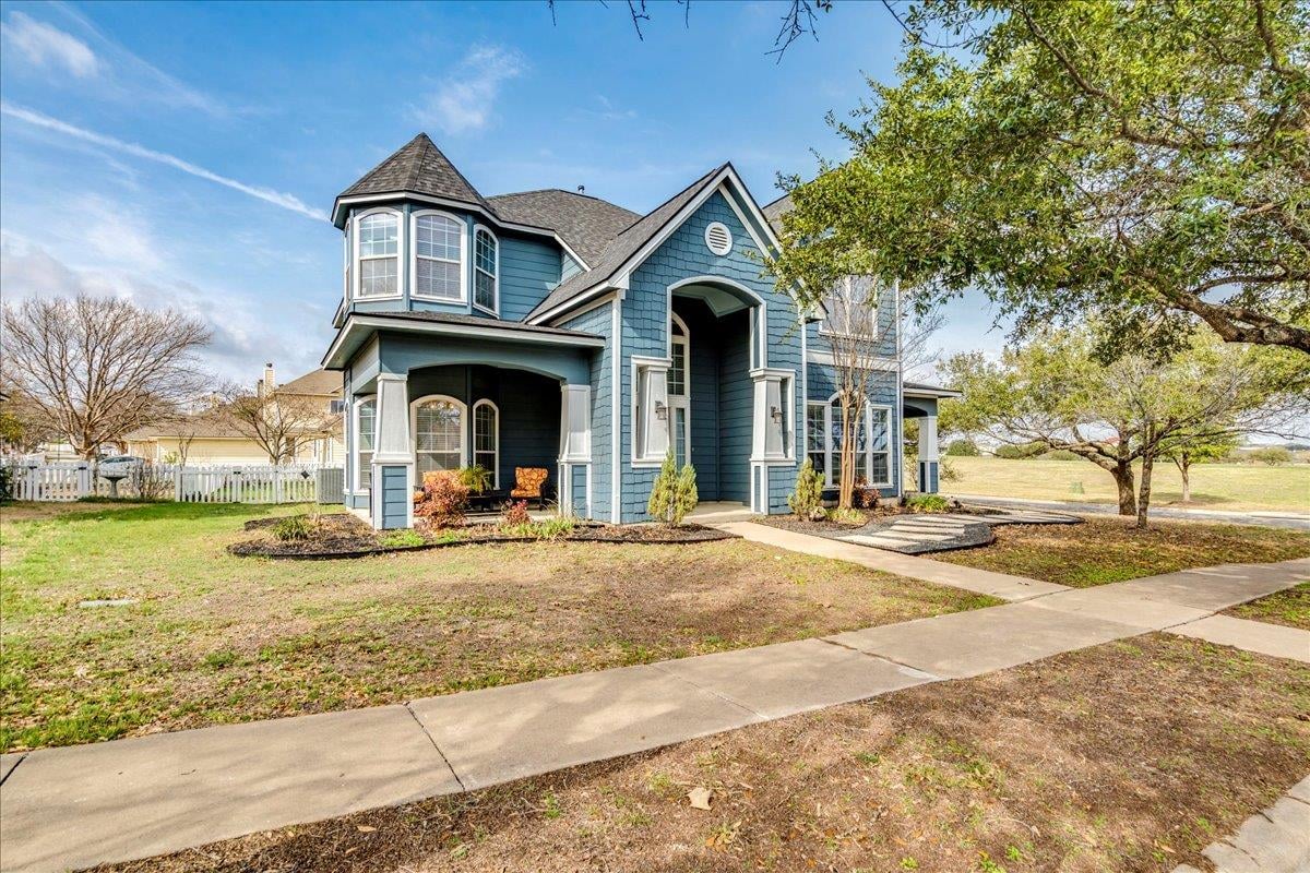 Kitchen at 1077 Fairway - 4 bed 3 bath home