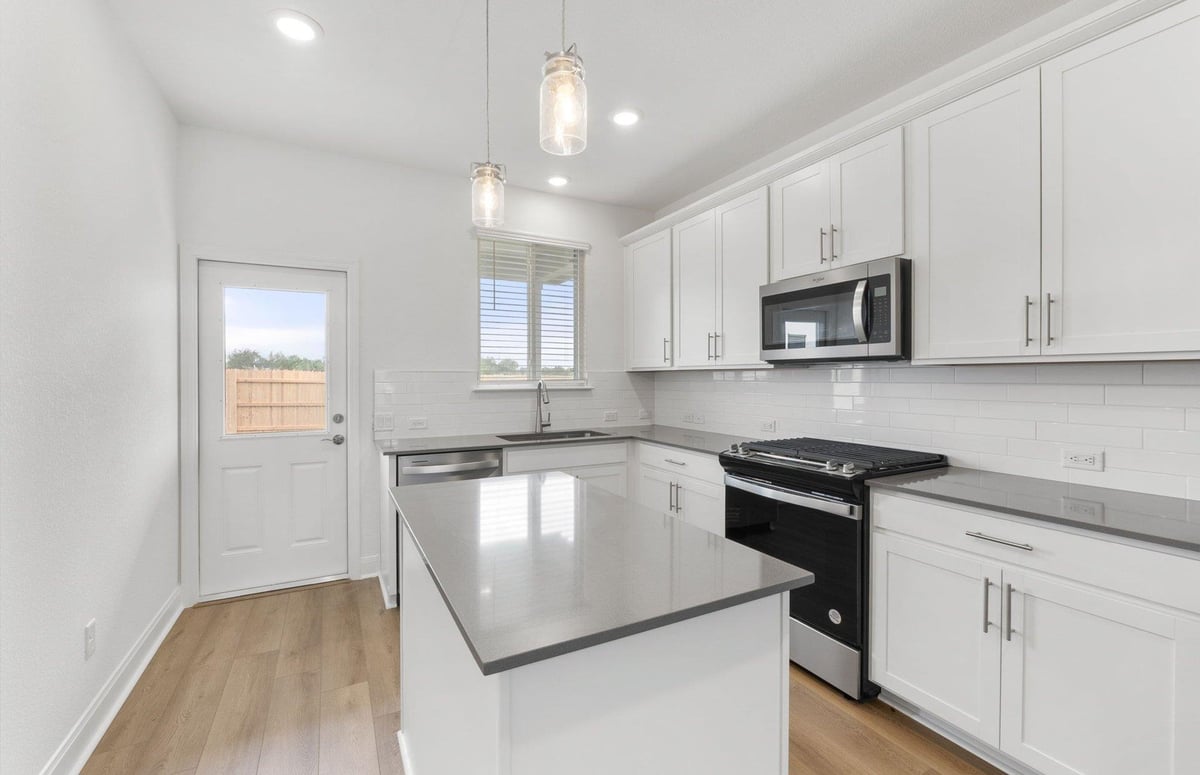 Bathroom at 108 Blackfoot Daisy Path - 3 bed 2 bath home
