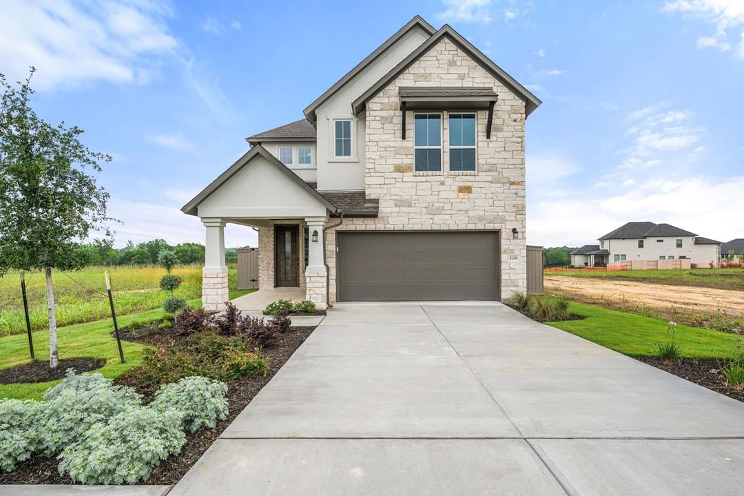 View 108 Bloomington Loop in Flora 108 Bloomington Loop - front exterior - Luxury home in Flora, Hutto, TX