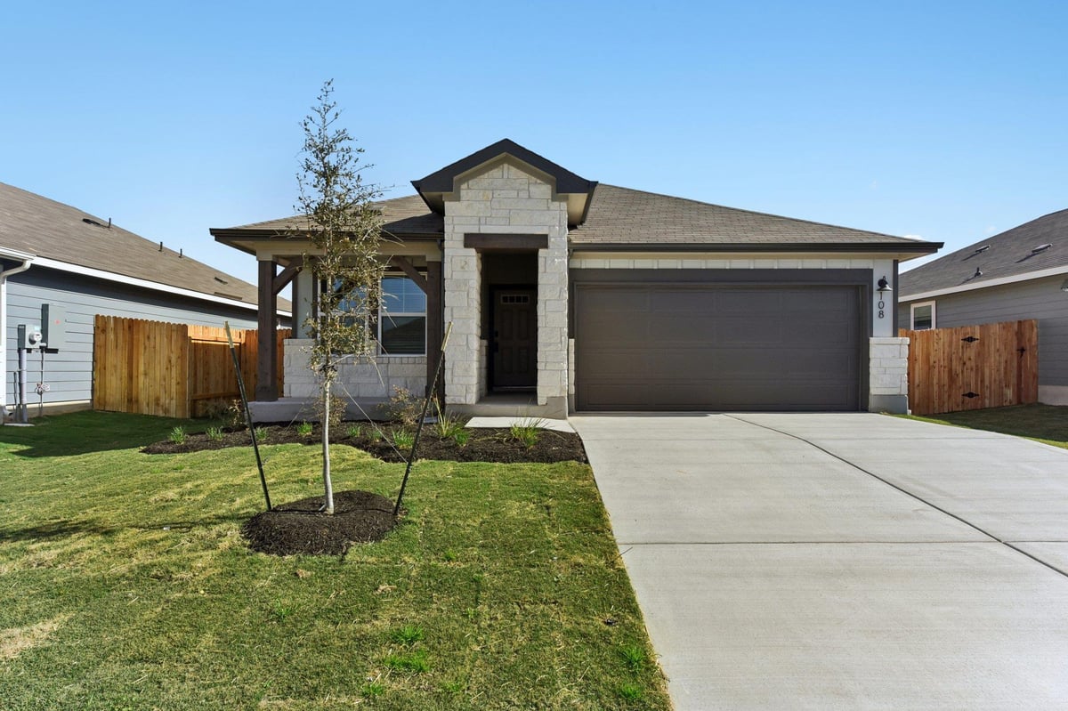 View 108 Honey Bee Rd in Eastern Wells 108 Honey Bee Rd - front exterior - Luxury home in Eastern Wells, Jarrell, TX
