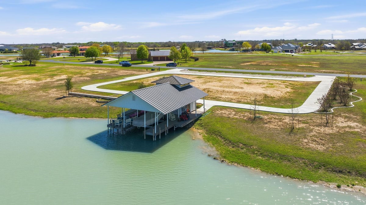 View 108 Lakeside Cv in San Marcos River Ranch 108 Lakeside Cv - property photo 1 - Luxury lot in San Marcos River Ranch, Martindale, TX