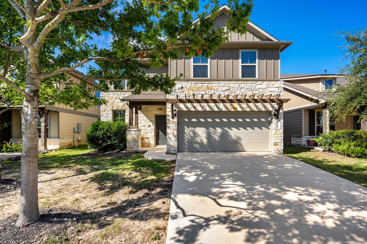 108 Normal School WAY - property photo 1 - Luxury home in Santa Rita Ranch South Sec 13, Liberty Hill, TX