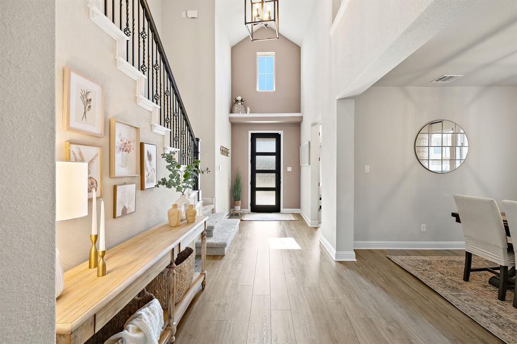 Primary bedroom at 108 Ravello St - 4 bed 3 bath home