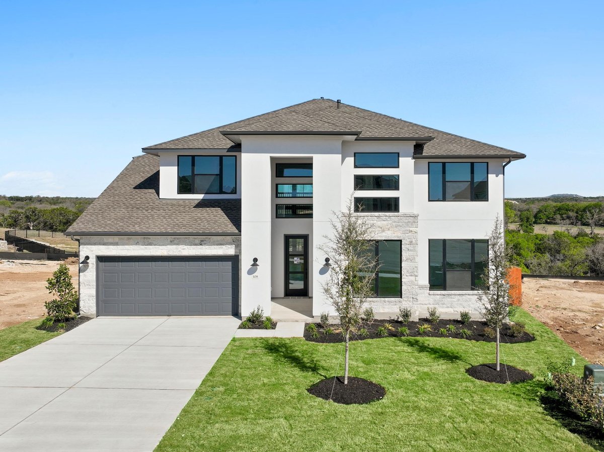 View 108 Rightfield Dr in Lariat 108 Rightfield Dr - front exterior - Luxury home in Lariat, Liberty Hill, TX