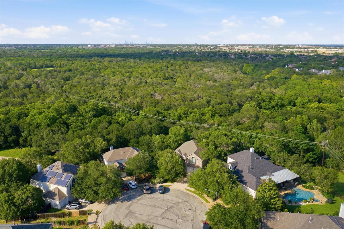 View 10801 Sea Hero CT in Stablewood At Slaughter Creeks 10801 Sea Hero CT - front exterior - Luxury home in Stablewood At Slaughter Creeks, Austin, TX