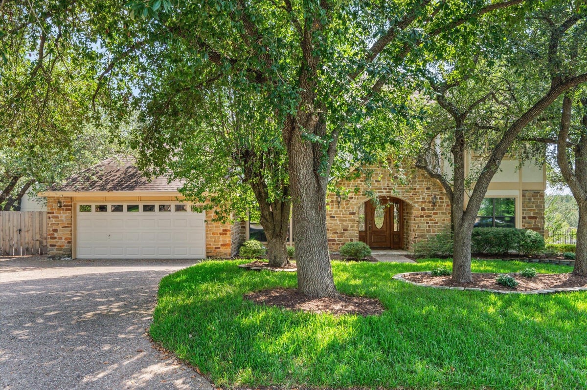 View 10806 Wintergreen HL in Spicewood Estates Sec 02 10806 Wintergreen HL - front exterior - Luxury home in Spicewood Estates Sec 02, Austin, TX