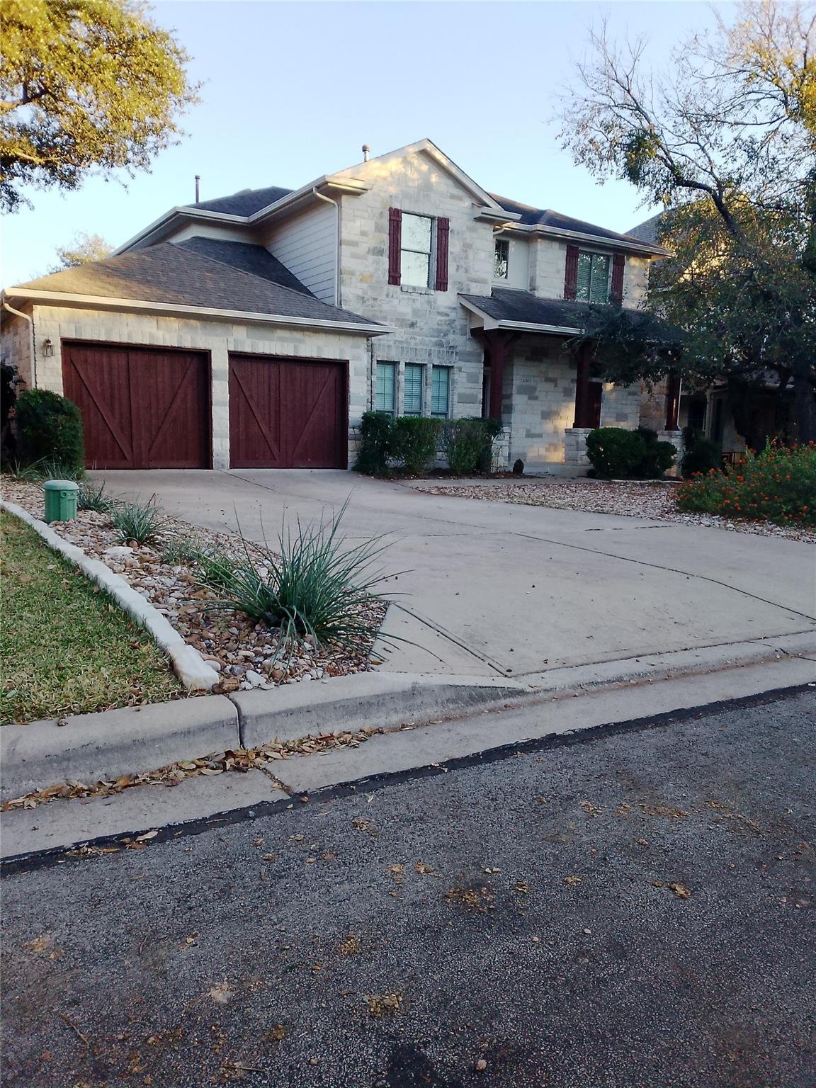 View 10813 Cap Stone DR in Lacrosse Sec 03 10813 Cap Stone DR - property photo 1 - Luxury home in Lacrosse Sec 03, Austin, TX