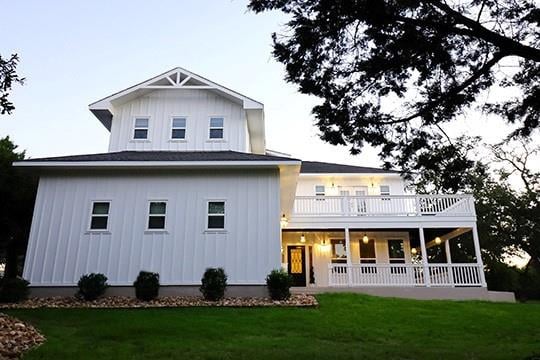 109 Concord Cir - front exterior - Luxury home in Radiance Ph I, Austin, TX