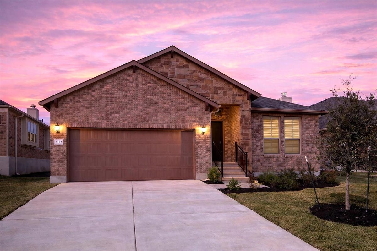 View 109 Finstown St in Star Ranch Sec 7 Ph 6 109 Finstown St - front exterior - Luxury home in Star Ranch Sec 7 Ph 6, Hutto, TX