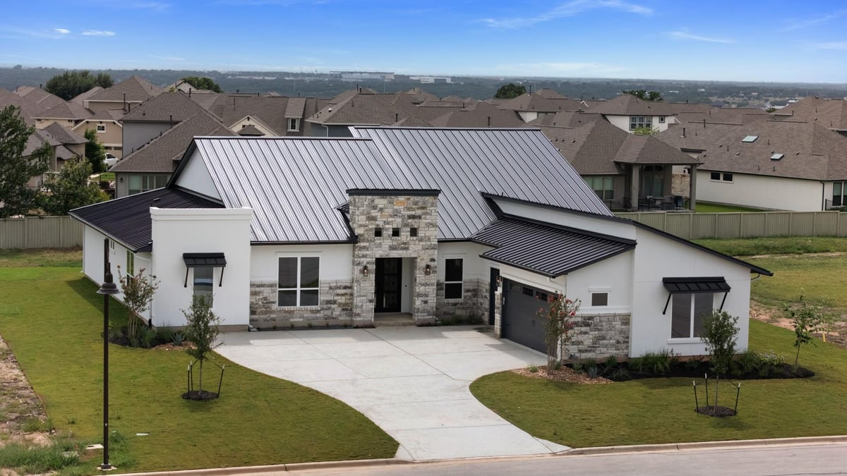 View 109 La Ventana DR in Santa Rita Ranch Ph 1 Sec 10 109 La Ventana DR - front exterior - Luxury home in Santa Rita Ranch Ph 1 Sec 10, Liberty Hill, TX