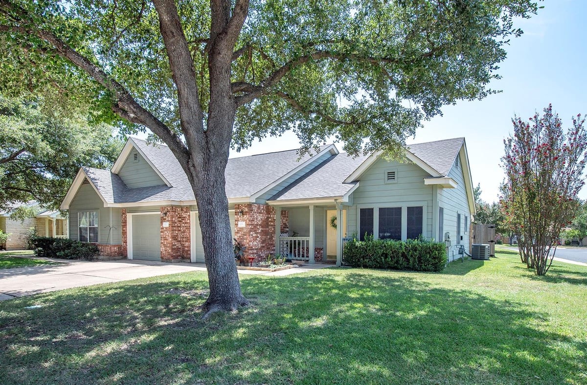 109 Prairie Springs CV - property photo 1 - Luxury home in Villas at Katy Crossing, Georgetown, TX