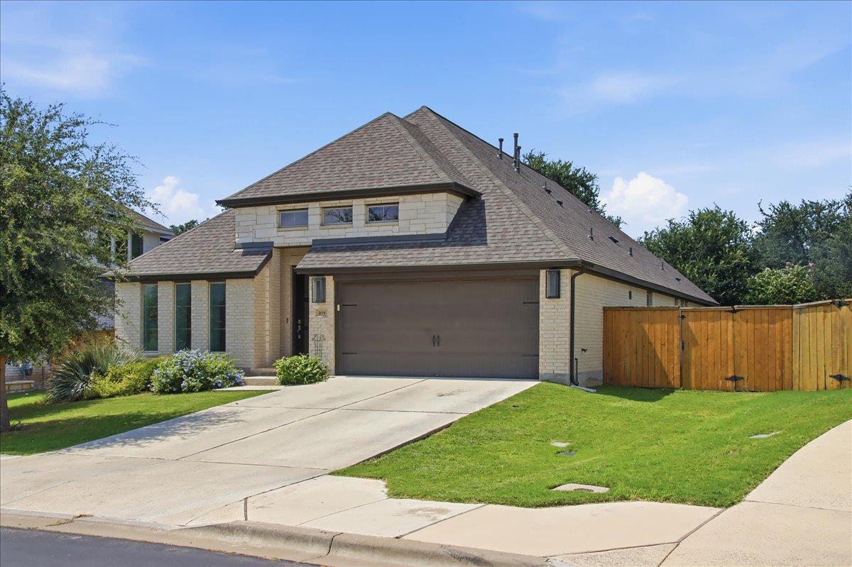 109 Rock Dock RD - front exterior - Luxury home in Lakeside Ph 2, Georgetown, TX