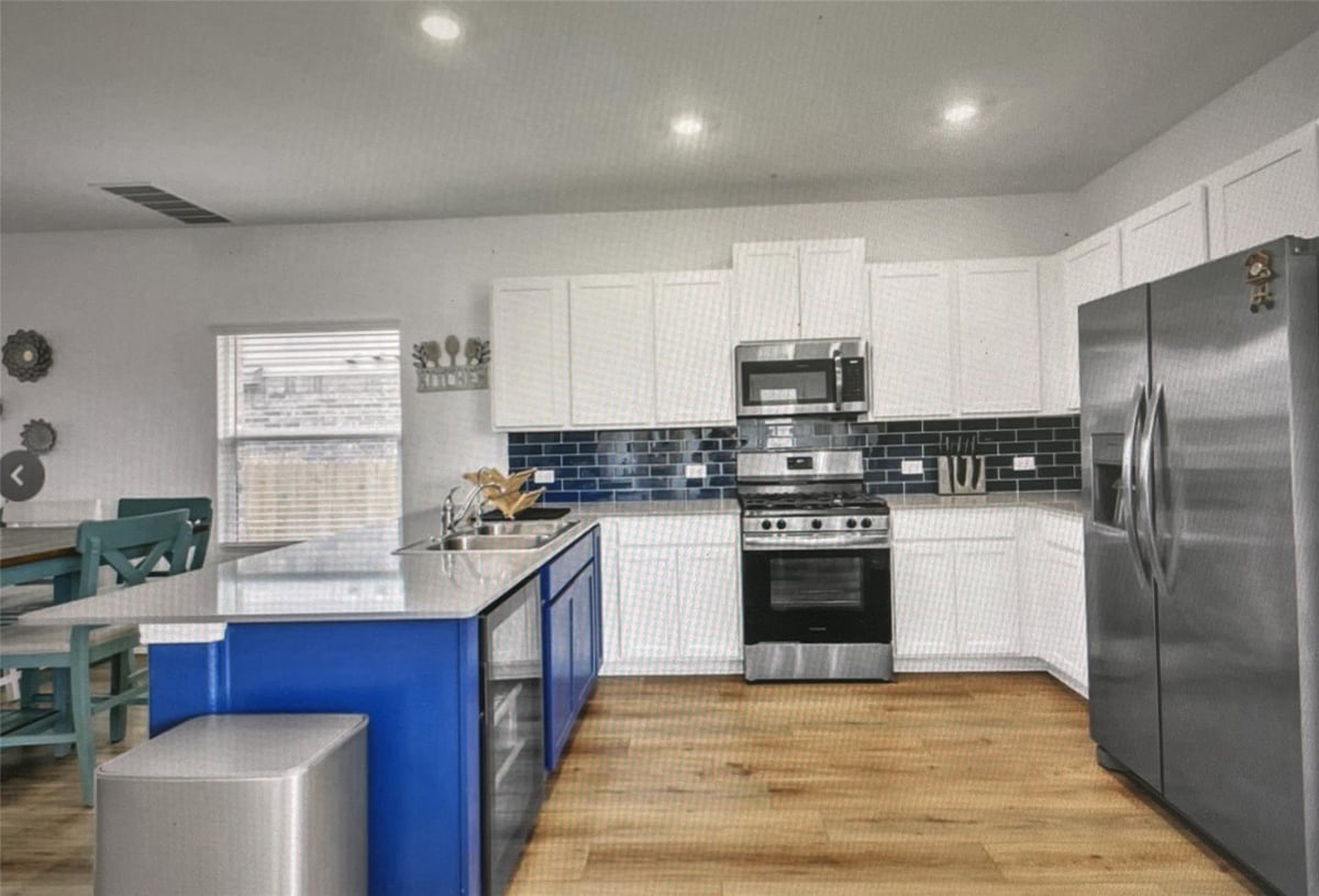 Primary bedroom at 109 Seminole Dr - 3 bed 2 bath home