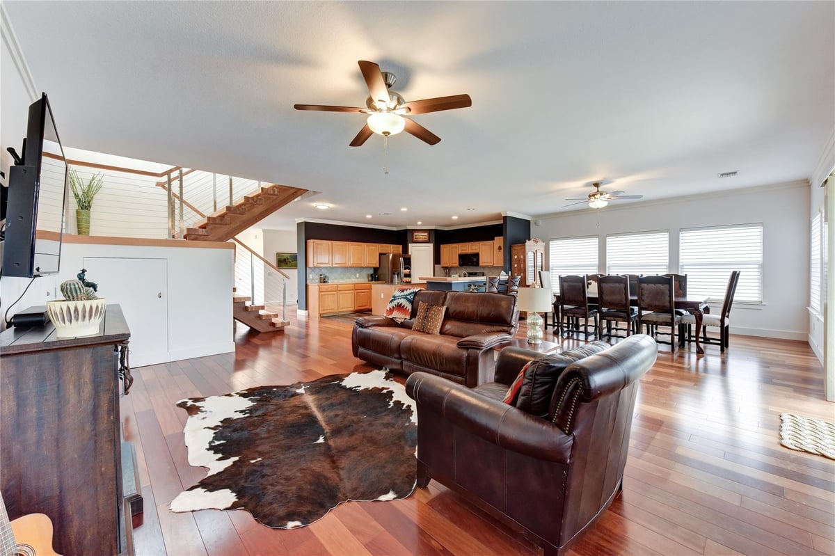 Primary bedroom at 109 Vista Oaks Dr - 4 bed 2 bath home