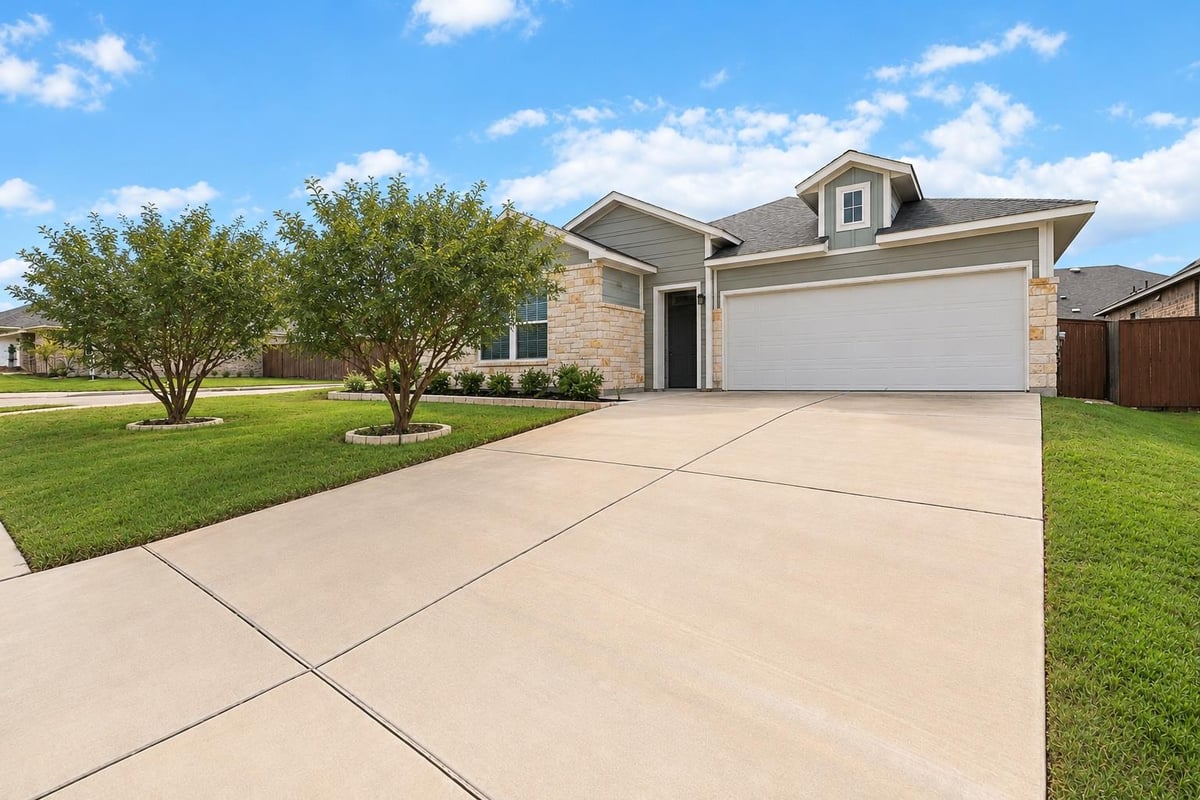 10900 American Mustang LOOP, photo 1 of 25, Manor, Manor, TX