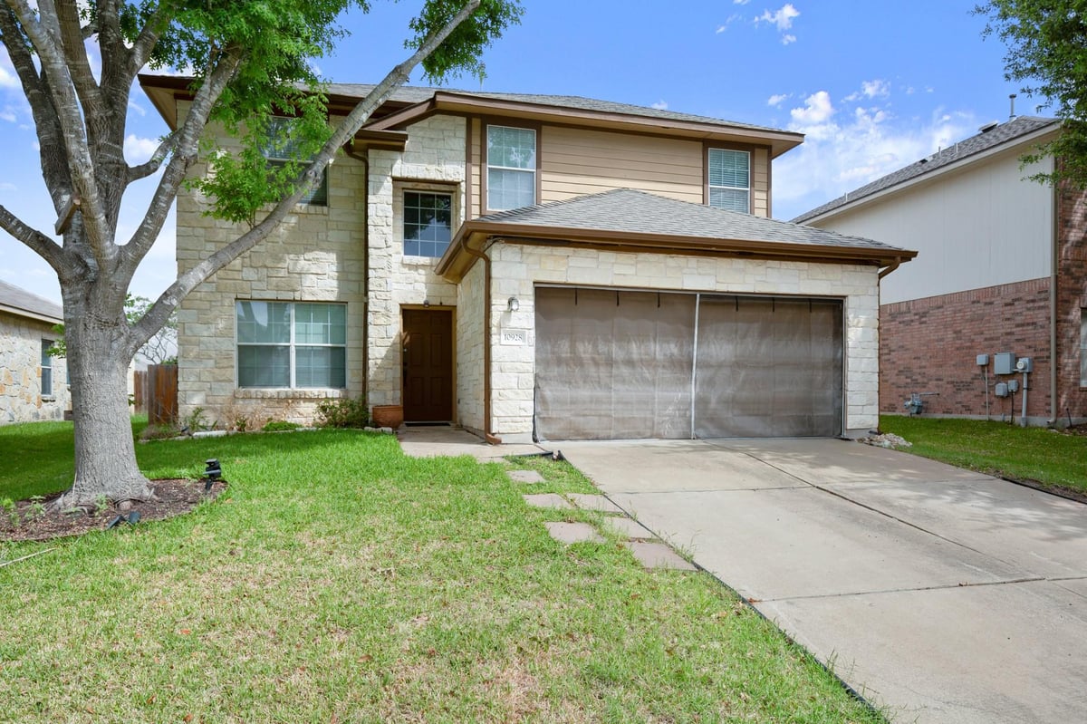 View 10928 Furrow Hill DR in Pioneer Crossing East Sec 06 10928 Furrow Hill DR - front exterior - Luxury home in Pioneer Crossing East Sec 06, Austin, TX