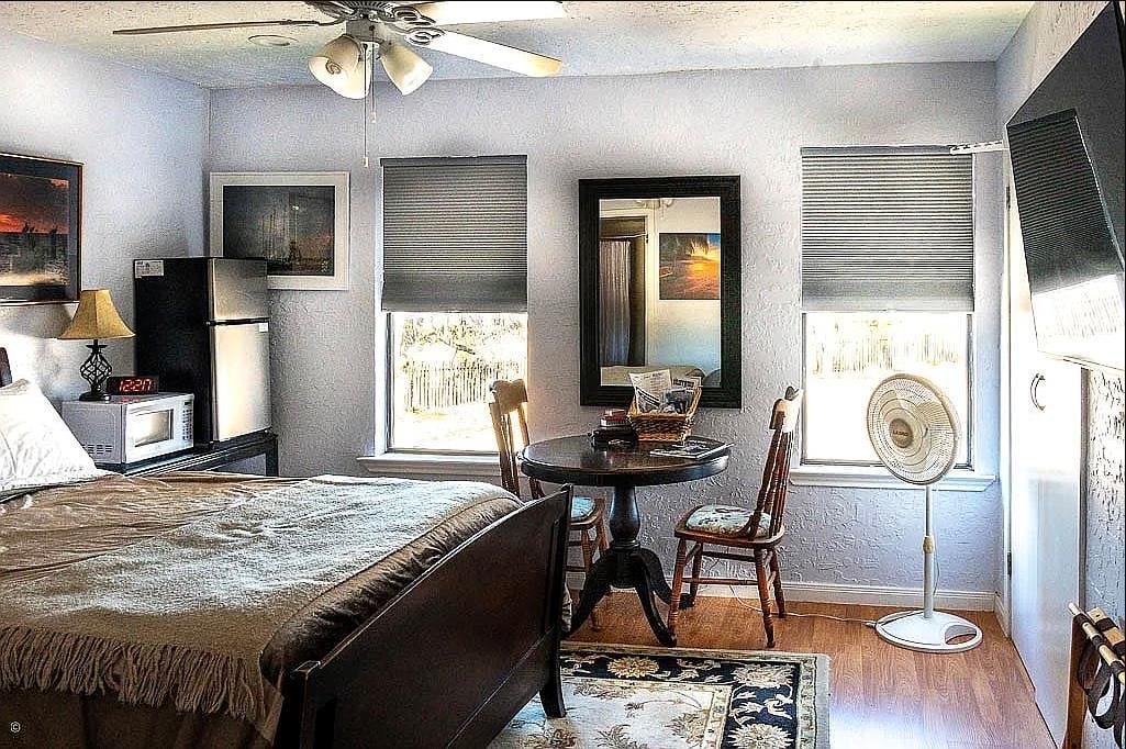 Primary bedroom at 11 Cypress Fairway Vlg - 3 bed 3 bath home