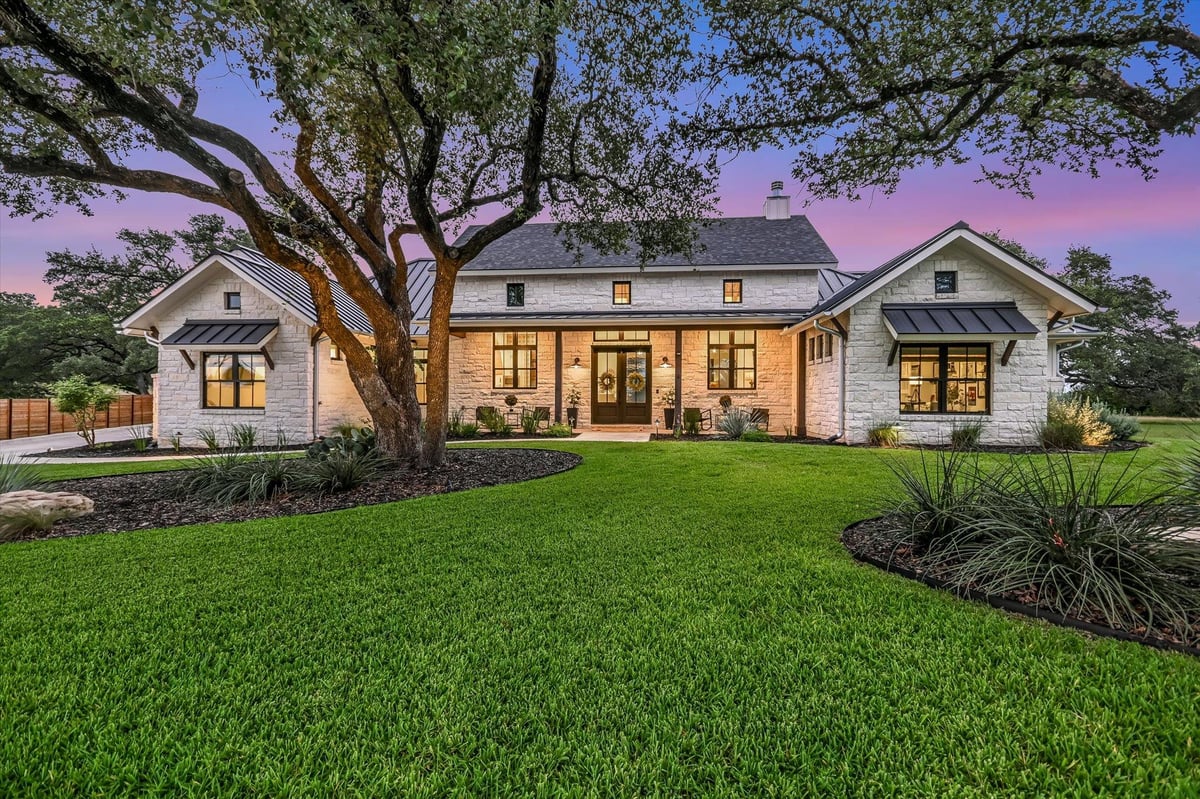 View 11 Peace Pipe in Wimberley Spgs Sec 1 11 Peace Pipe - front exterior - Luxury home in Wimberley Spgs Sec 1, Wimberley, TX