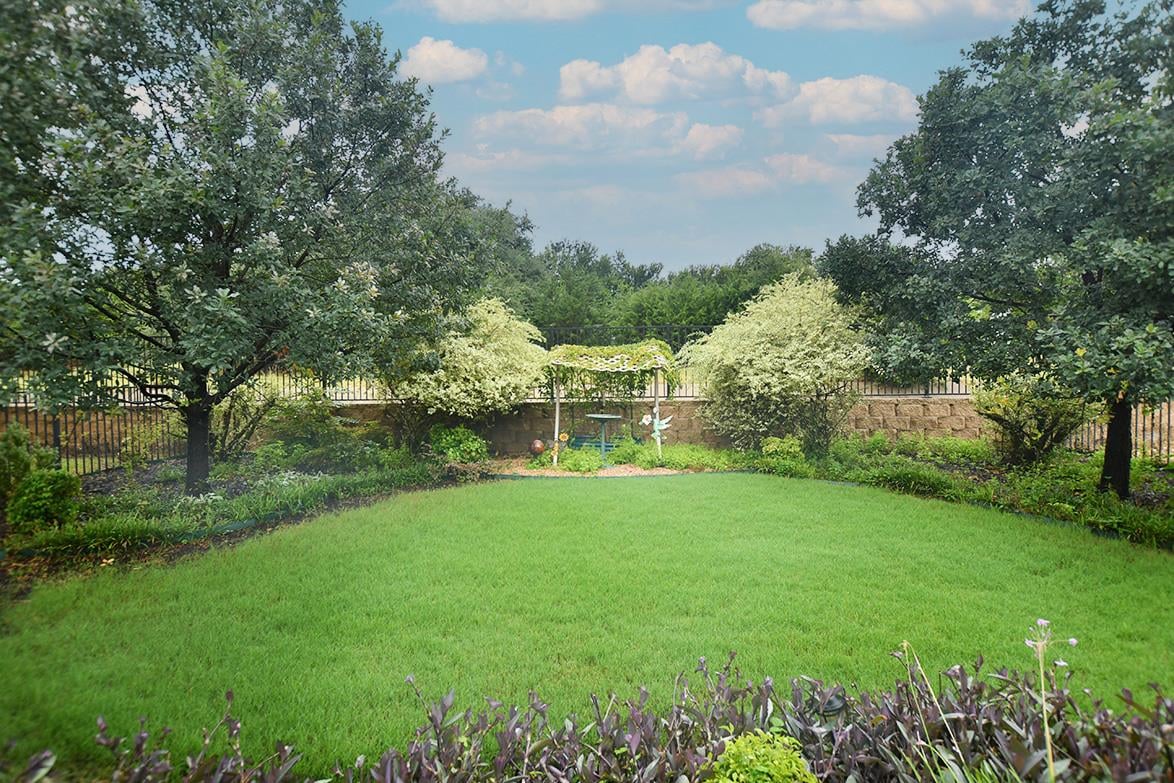 View 110 Huntsville CV in Sun City Georgetown 110 Huntsville CV - property photo 1 - Luxury home in Sun City Georgetown, Georgetown, TX