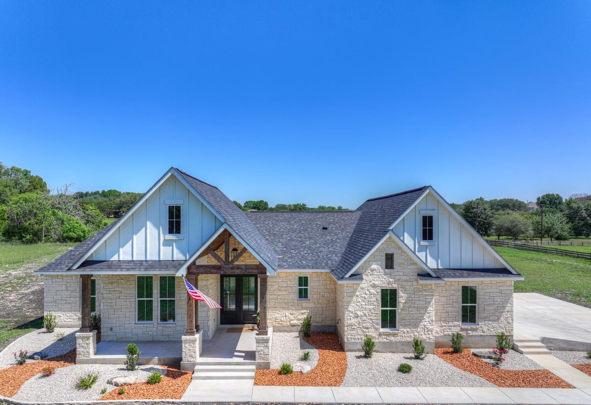 View 110 Lake Village RD in LAKE RIDGE 110 Lake Village RD - front exterior - Luxury home in LAKE RIDGE, Seguin, TX