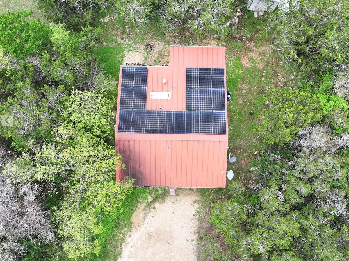 Bathroom at 110 Roadrunner Rd Unit #A & B + buildable acreage - Rocky Ranch Acres Sec 2, San Marcos, TX