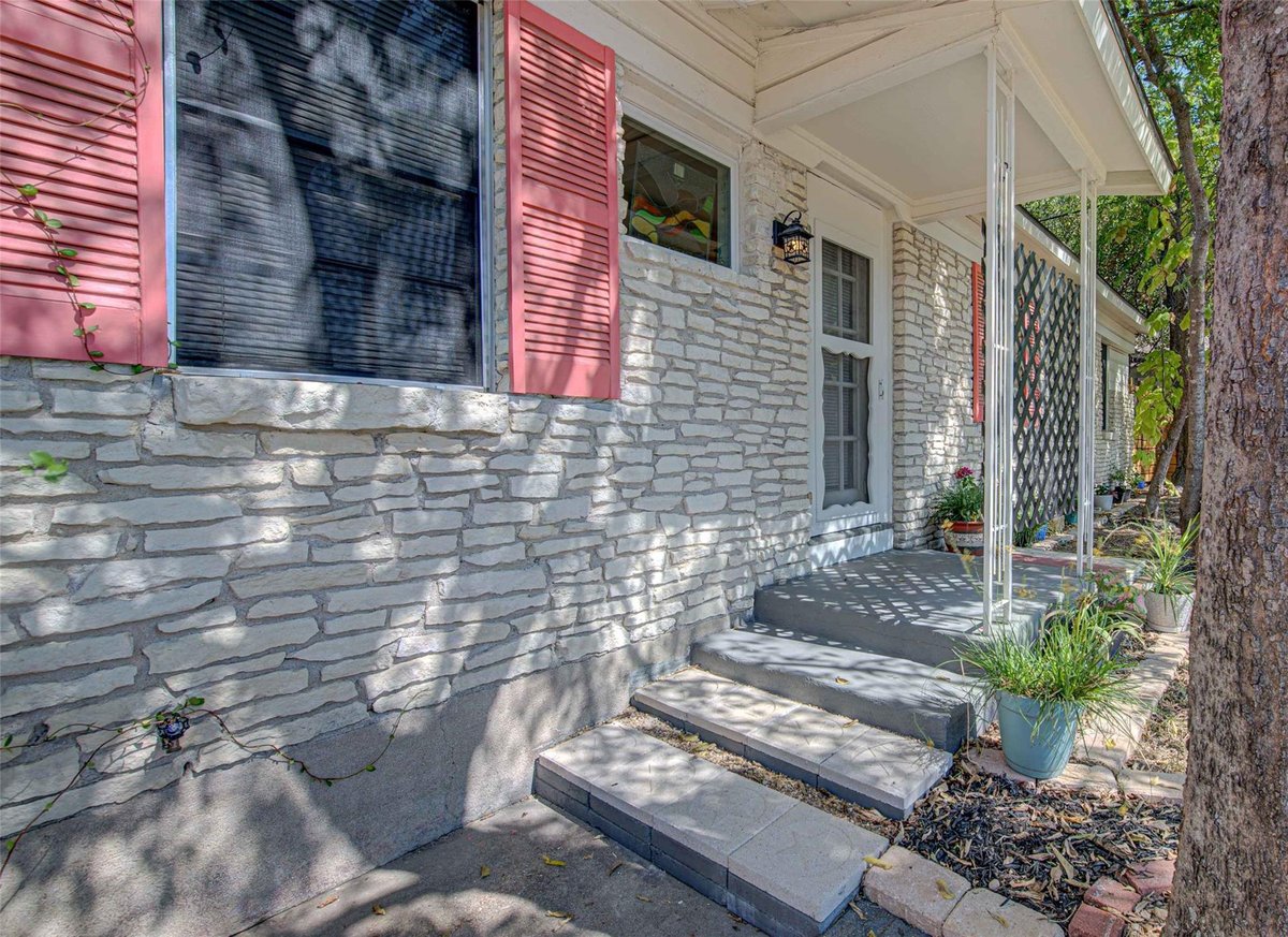 Kitchen at 110 W Saint Johns Ave - 5 bed 1 bath home