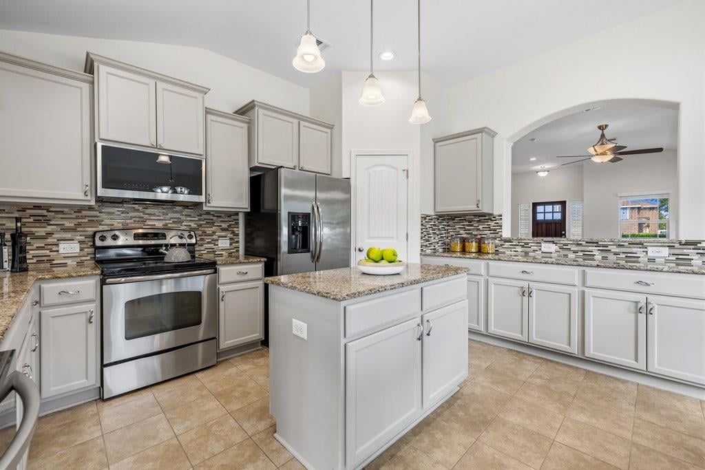 Primary bedroom at 1100 Kingston Lacy Blvd - 3 bed 2 bath home