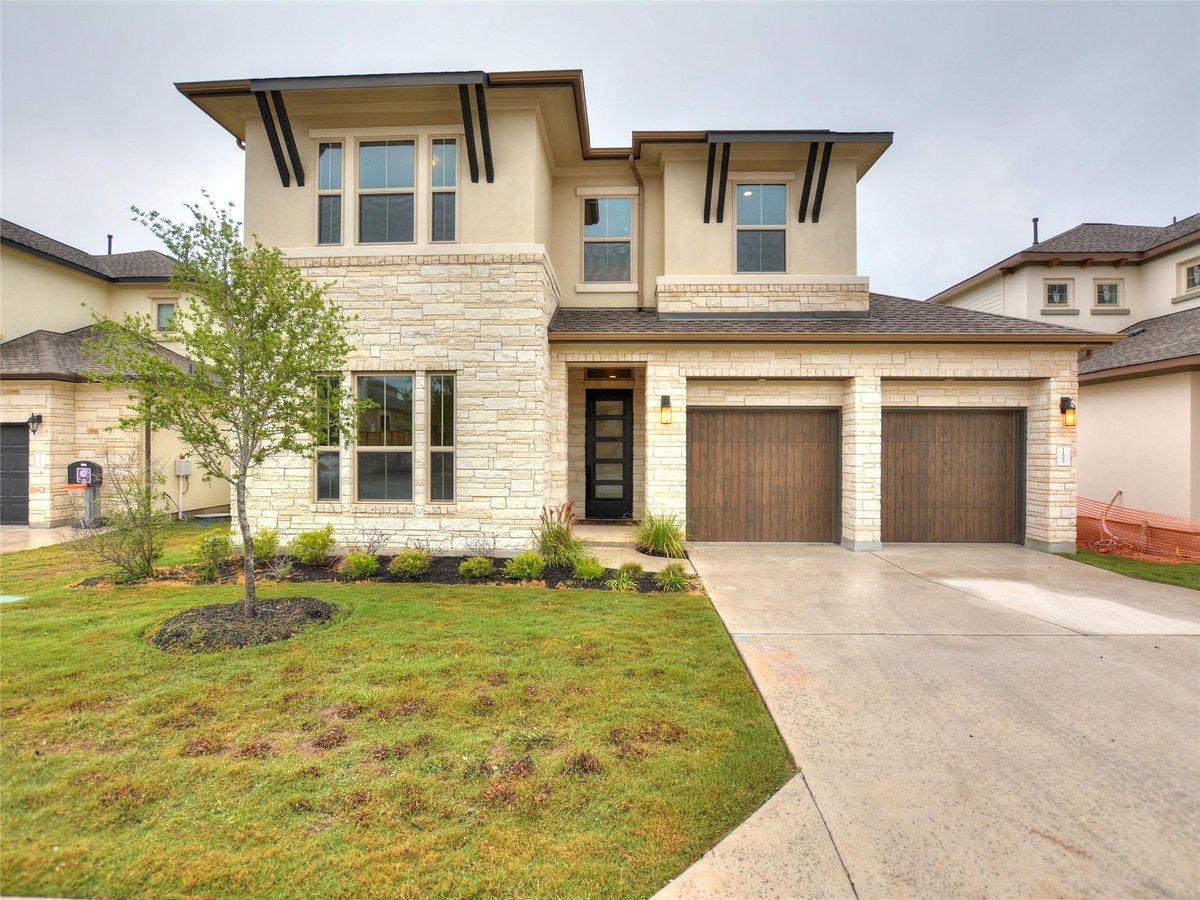 View 11000 Cut Plains Loop in The Preserve at Four Points 11000 Cut Plains Loop - property photo 1 - Luxury home in The Preserve at Four Points, Austin, TX