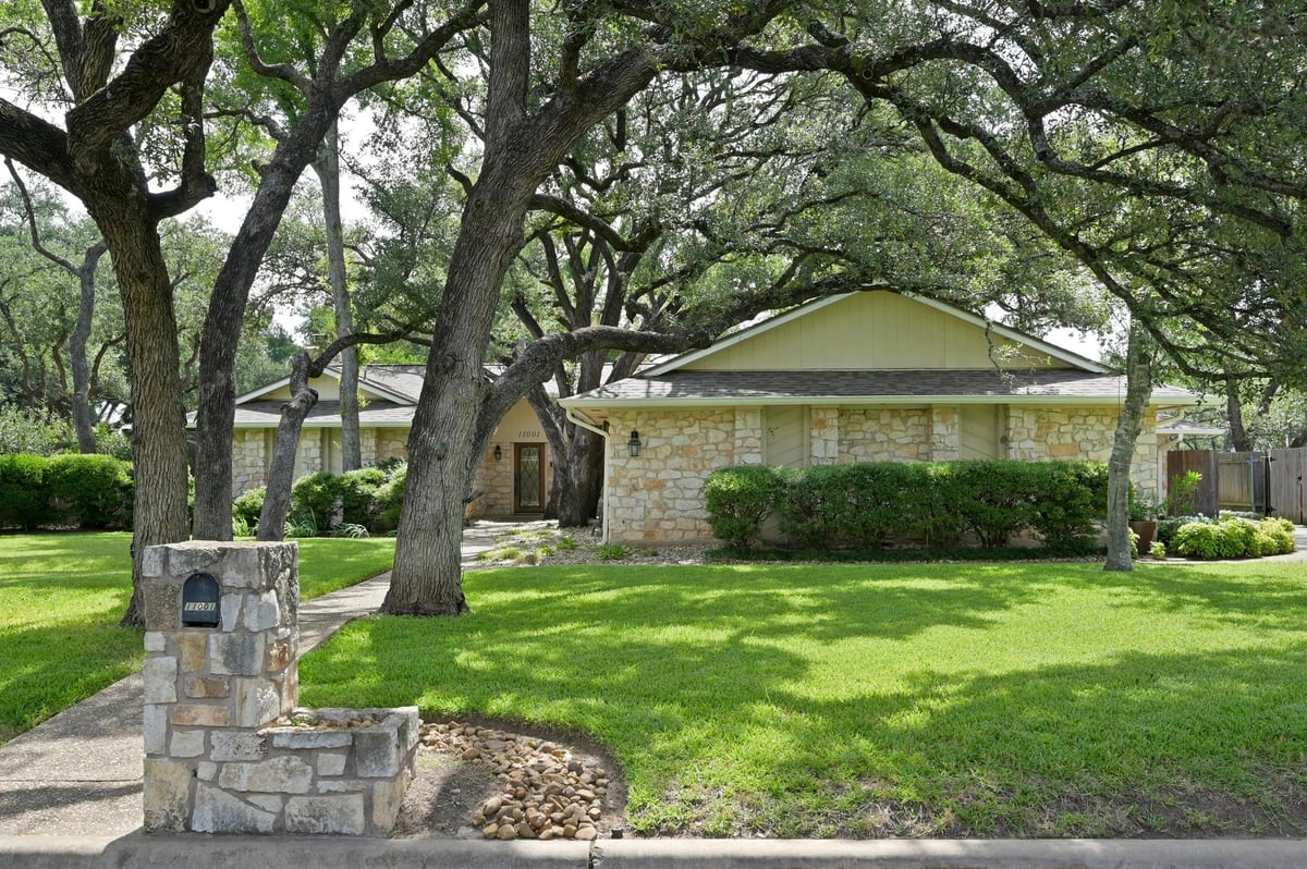 View 11001 Spicewood Club DR in Austin 11001 Spicewood Club DR, photo 1, Austin, Austin, TX