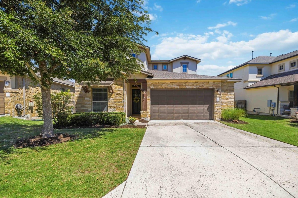 View 11004 Cut Plains LOOP in Preserve At Four Points Centre 11004 Cut Plains LOOP - property photo 1 - Luxury home in Preserve At Four Points Centre, Austin, TX