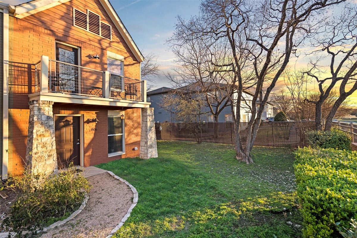 View 1101 Grove Blvd Unit #806 in Townhomes At Riverside Grove 1101 Grove Blvd Unit #806 - front exterior - Luxury home in Townhomes At Riverside Grove, Austin, TX