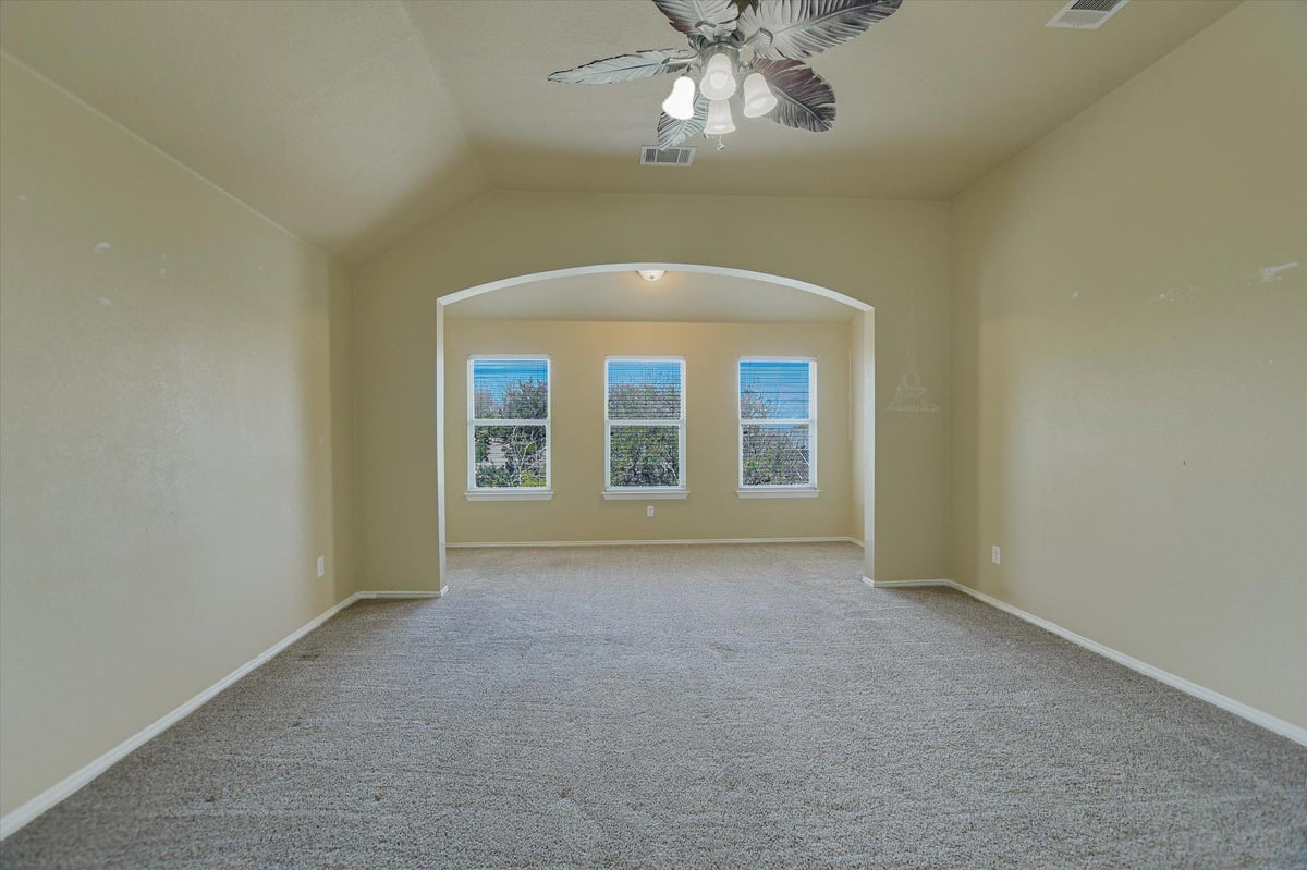 Living area at 1101 Sedona - 4 bed 2 bath home