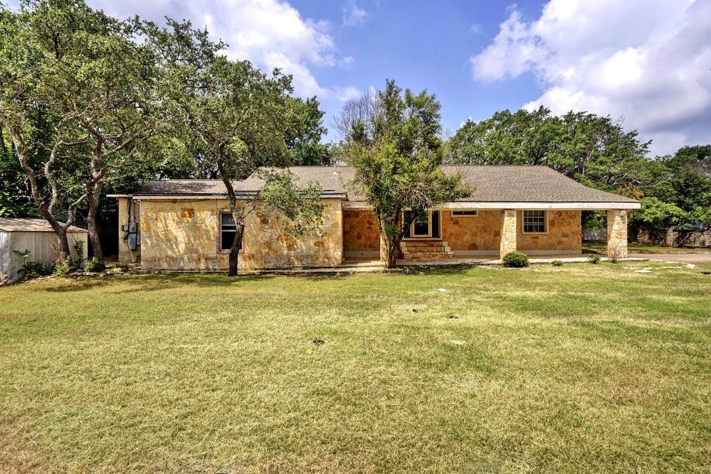 View 1101 Village West Dr in Austin Lake Hills Sec 01 1101 Village West Dr - front exterior - Luxury home in Austin Lake Hills Sec 01, Austin, TX