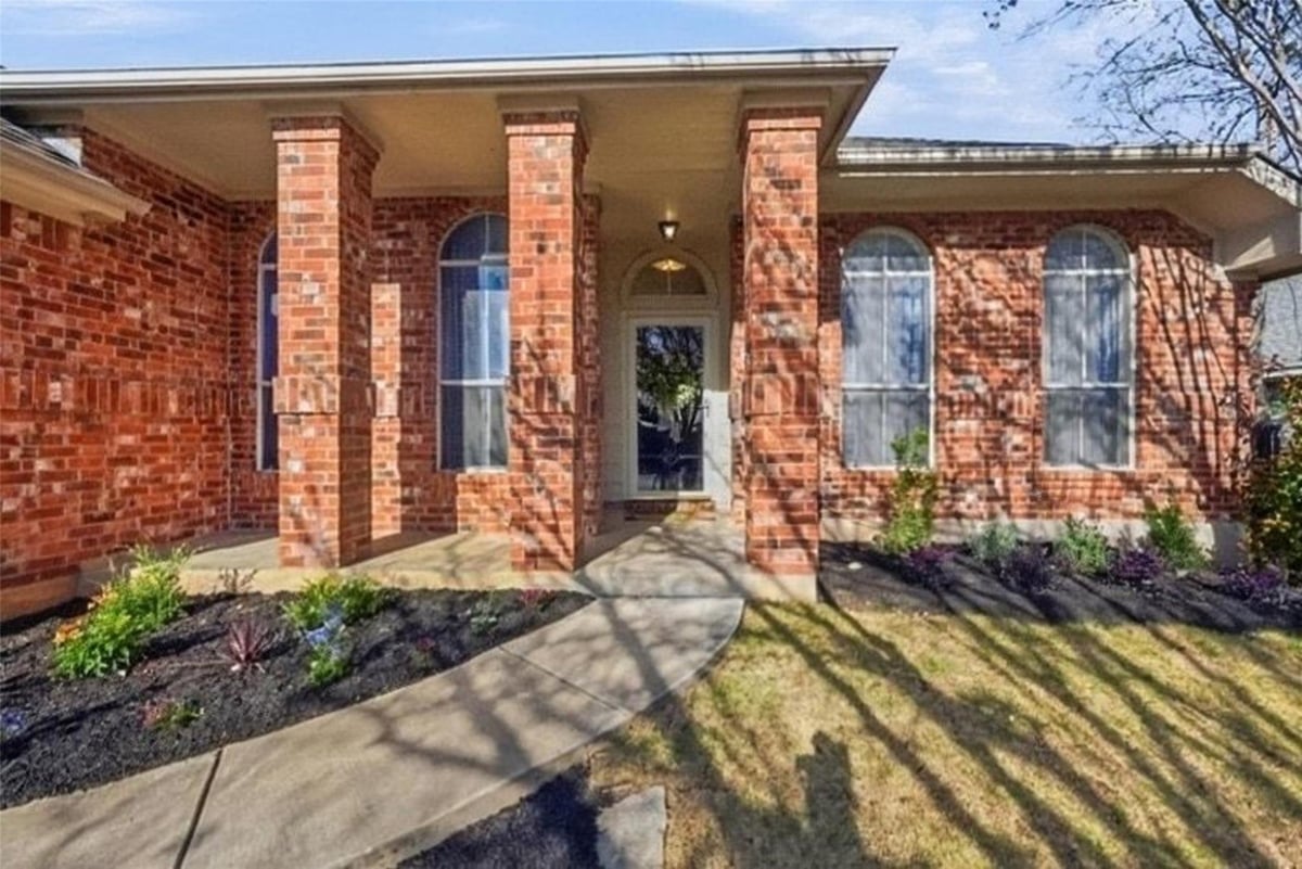 View 11016 Amaranth LN in Harris Branch Ph 01-B Sec 02 11016 Amaranth LN - front exterior - Luxury home in Harris Branch Ph 01-B Sec 02, Austin, TX