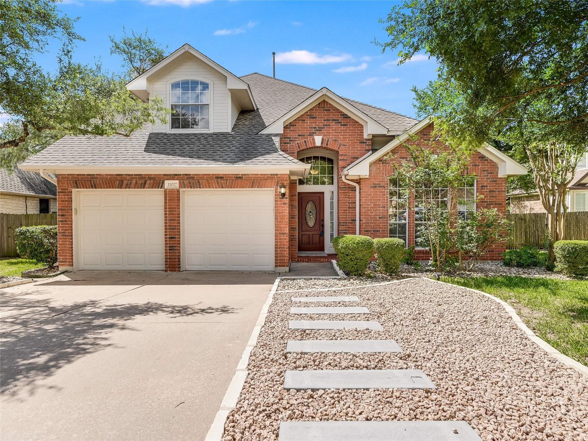 View 11017 Rio Vista Dr in Canyon Creek Sec 26 11017 Rio Vista Dr - property photo 1 - Luxury home in Canyon Creek Sec 26, Austin, TX