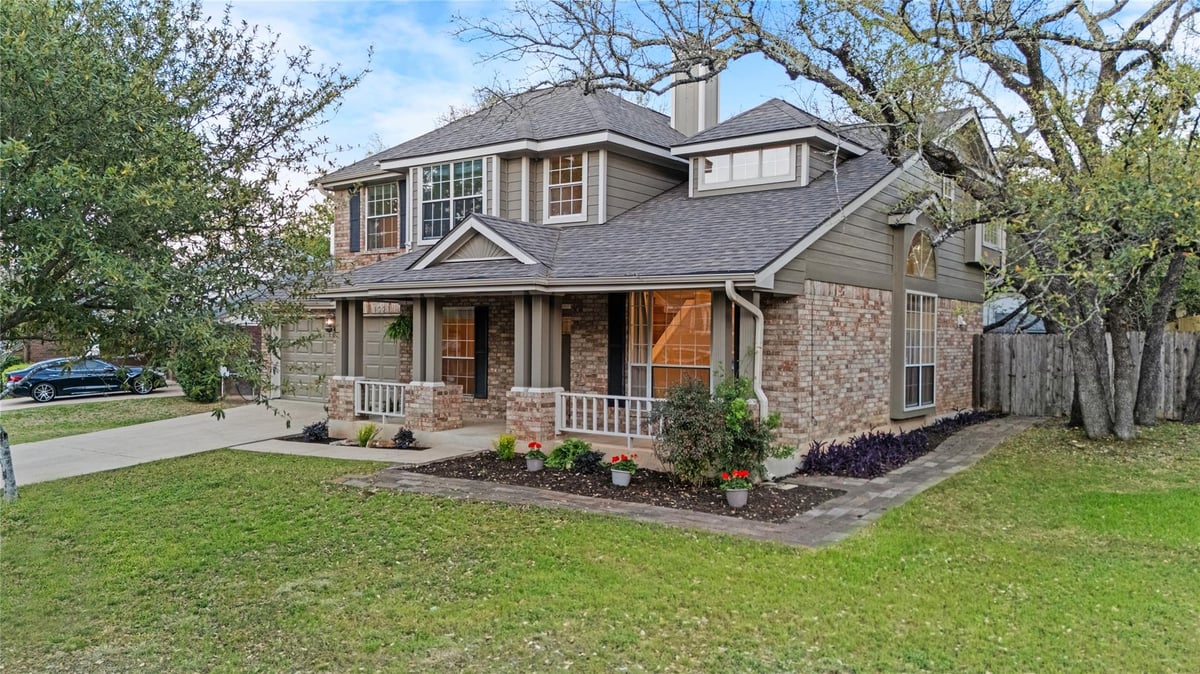 View 11021 Whiskey River Dr in Shady Hollow Sec 06 Ph B 11021 Whiskey River Dr - front exterior - Luxury home in Shady Hollow Sec 06 Ph B, Austin, TX