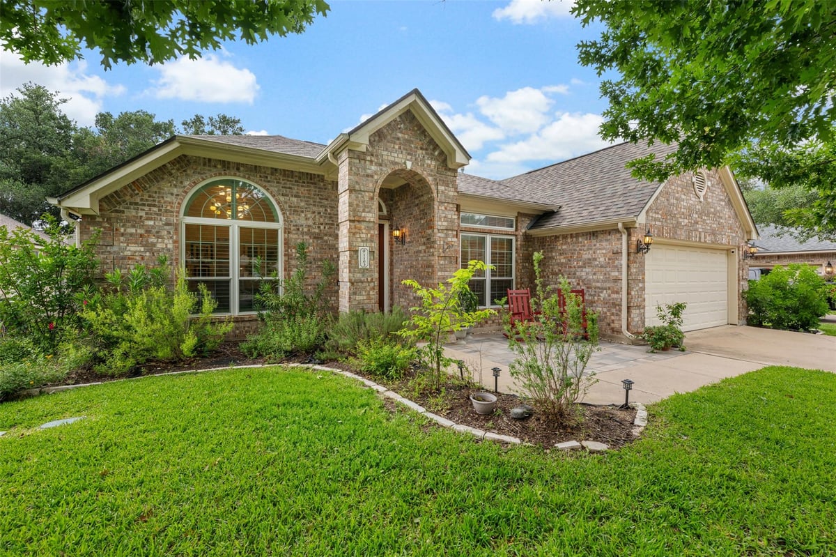 View 1103 Brighton Bend LN in Lakeline Oaks Sec 2 1103 Brighton Bend LN - front exterior - Luxury home in Lakeline Oaks Sec 2, Cedar Park, TX