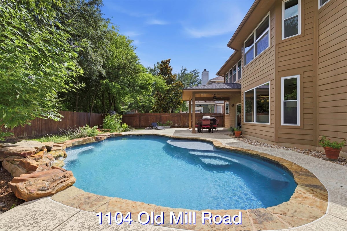 View 1104 Old Mill RD in Lakeline Oaks Sec 2 1104 Old Mill RD - front exterior - Luxury home in Lakeline Oaks Sec 2, Cedar Park, TX