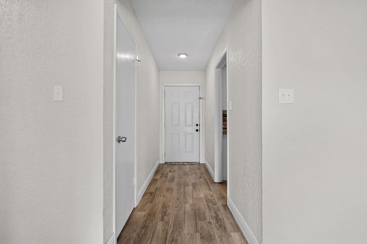 Living area at 1105 Spring Breeze Cv - 3 bed 2 bath home