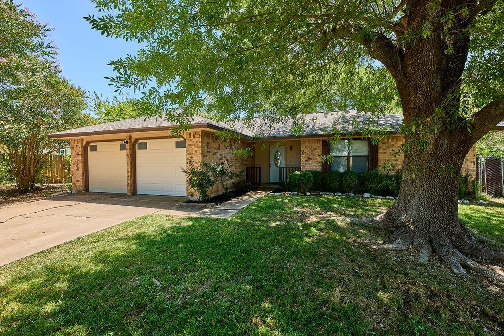 1105 Stratford CV, photo 1, Round Rock, Round Rock, TX