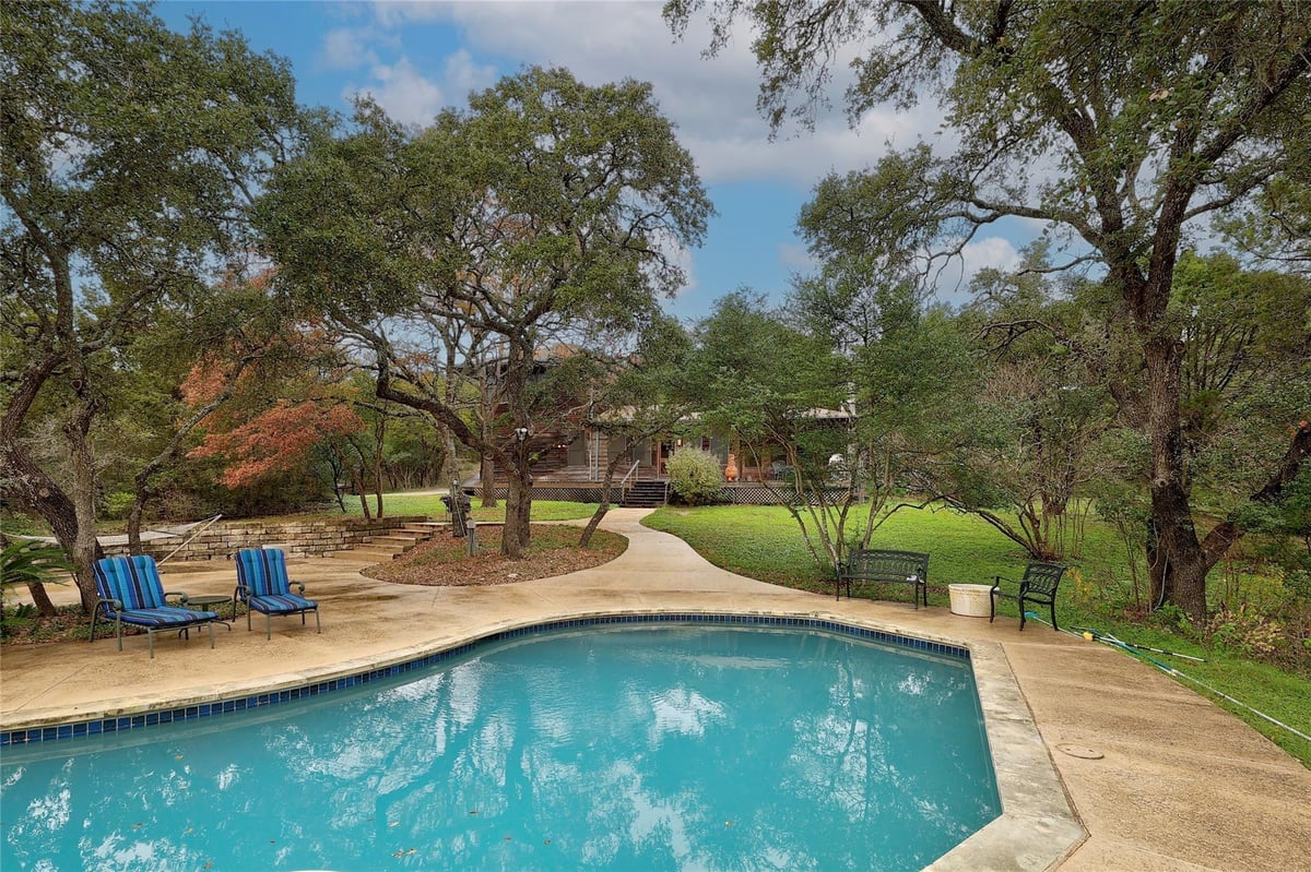View 1105 Wild Basin Ldg in Wild Basin Wilderness 1105 Wild Basin Ldg - front exterior - Luxury home in Wild Basin Wilderness, Austin, TX