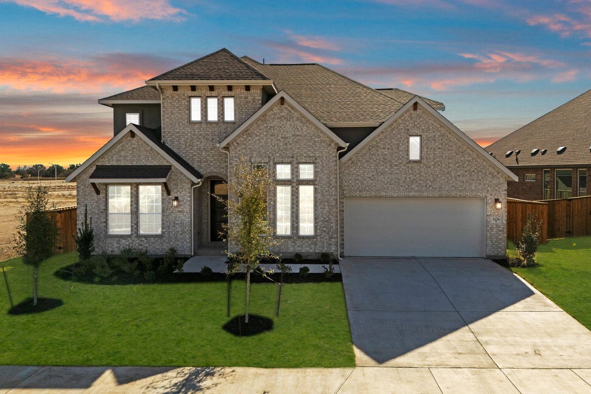 1106 Ellensburg DR - front exterior - Luxury home in Parmer Ranch, Georgetown, TX